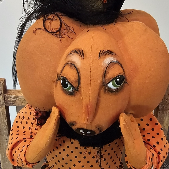 Paxtyn Pumpkin Gathered Traditions Joe Spencer Halloween Art Doll - Picture 2 of 6